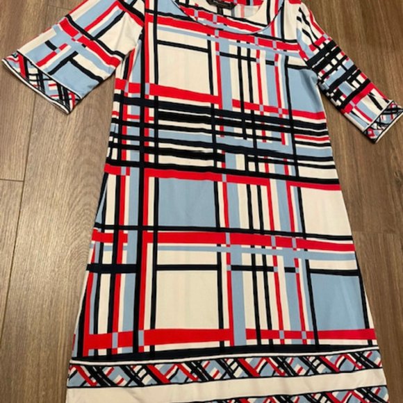 BCBGmaxazria woman’s dress, like new, size s/xs - Picture 2 of 4